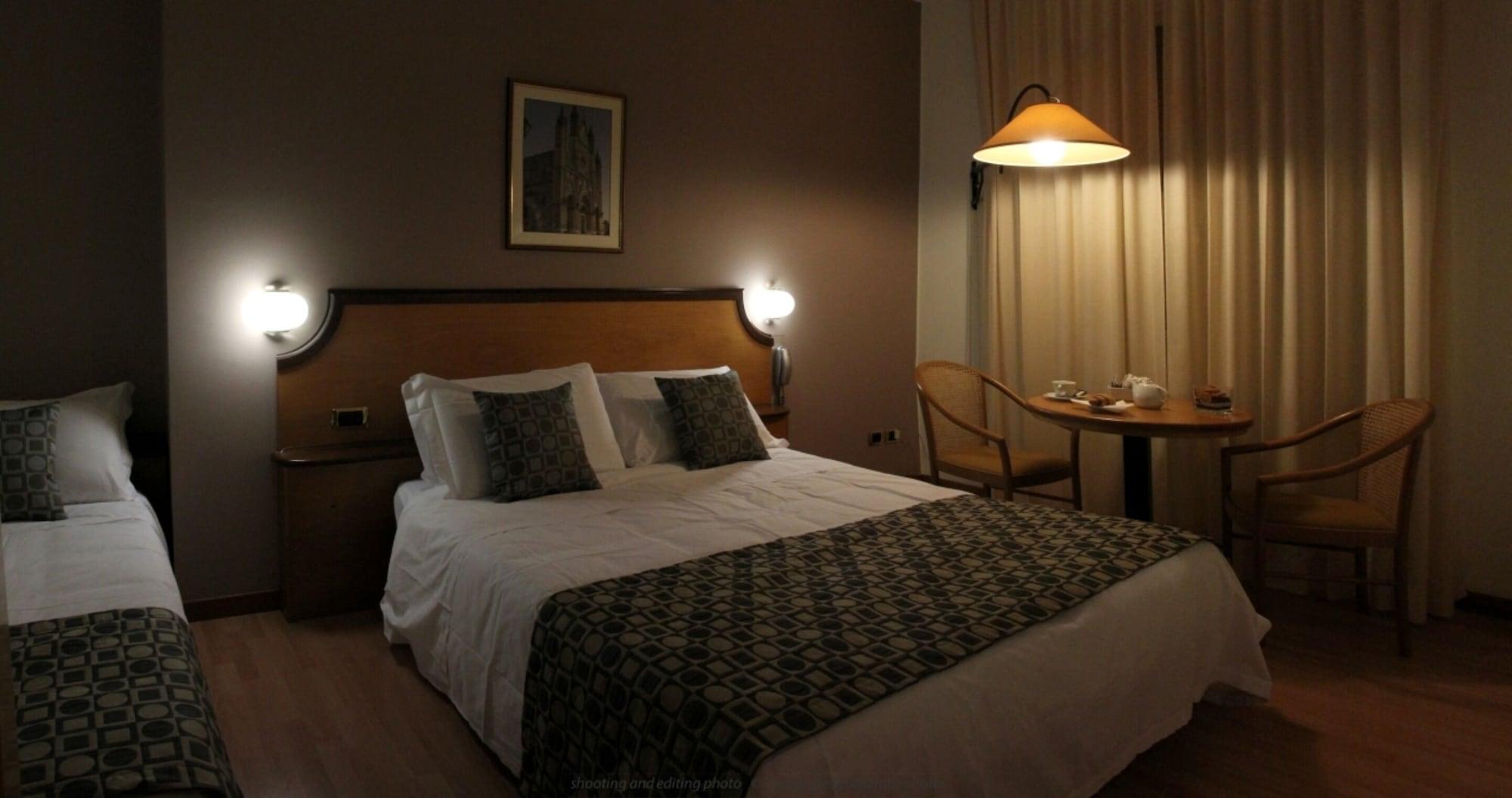 Hotel Tevere Perugia Ponte San Giovanni Esterno foto