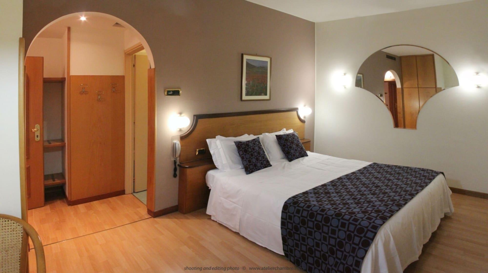 Hotel Tevere Perugia Ponte San Giovanni Esterno foto