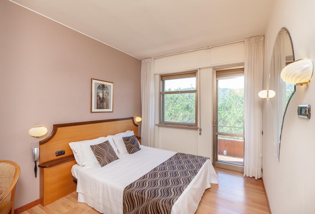 Hotel Tevere Perugia Ponte San Giovanni Esterno foto
