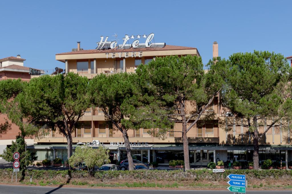 Hotel Tevere Perugia Ponte San Giovanni Esterno foto