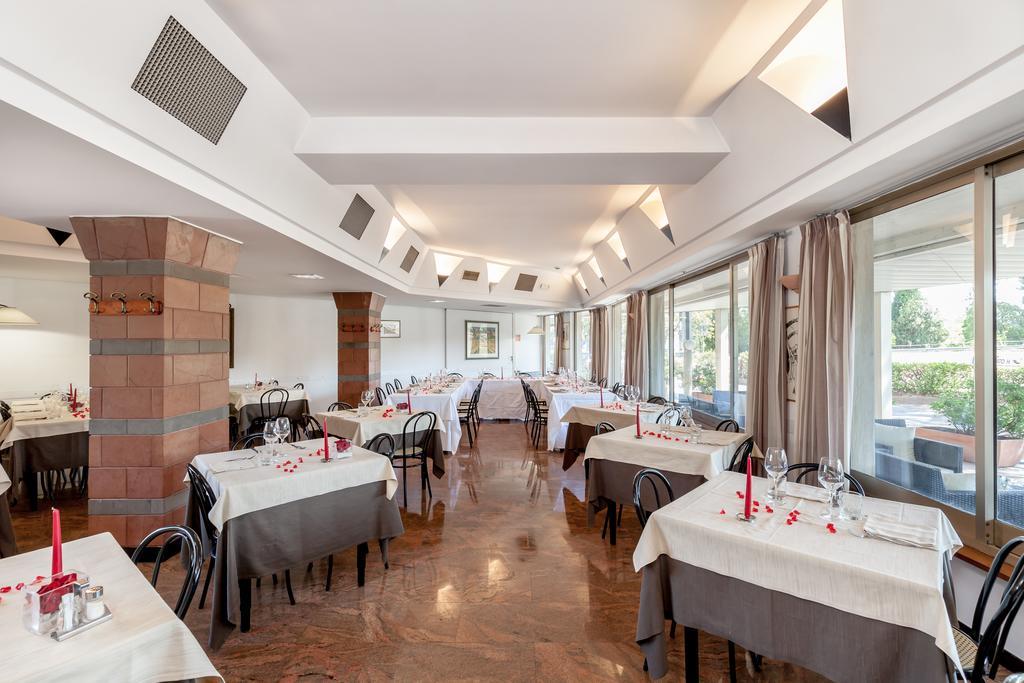 Hotel Tevere Perugia Ponte San Giovanni Esterno foto