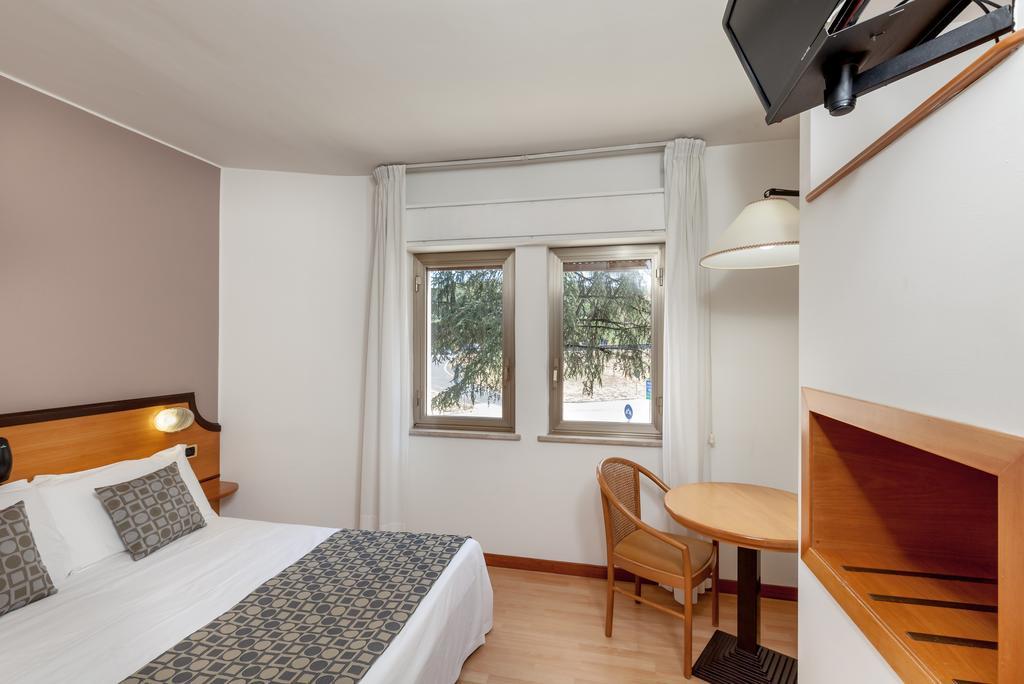 Hotel Tevere Perugia Ponte San Giovanni Esterno foto