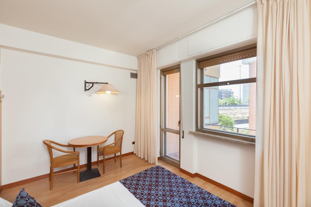 Hotel Tevere Perugia Ponte San Giovanni Esterno foto