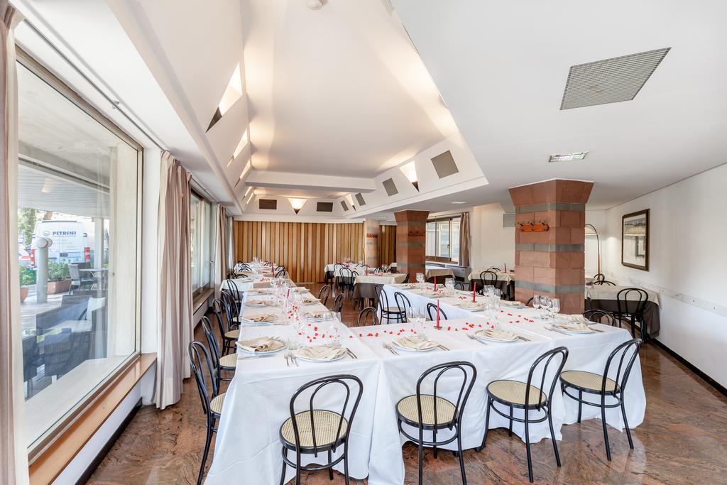 Hotel Tevere Perugia Ponte San Giovanni Esterno foto